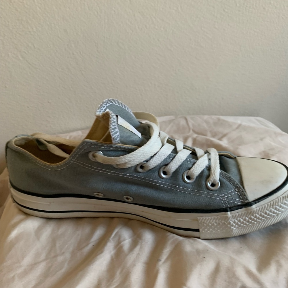 Converse blue and White Sneakers